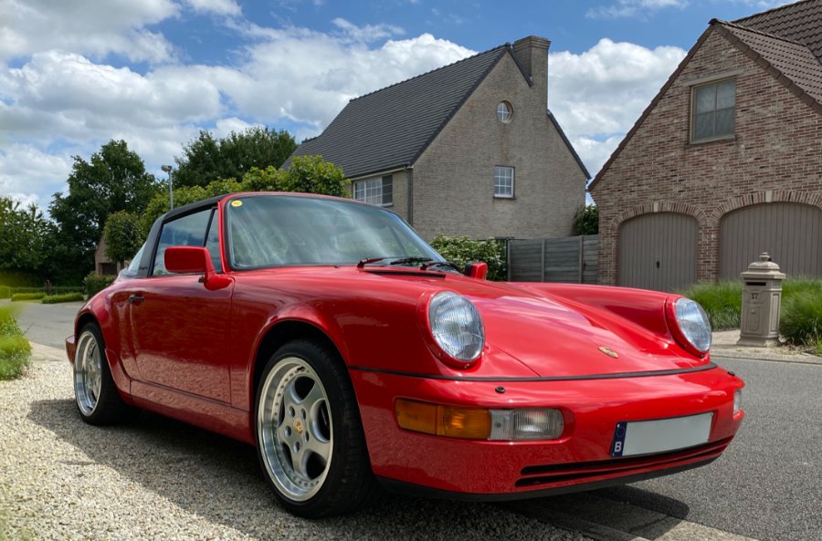 Porsche 911 Type 964 : Une Révolution Technique – Transmission Intégrale, Moteur 3.6 et Versions Mythiques